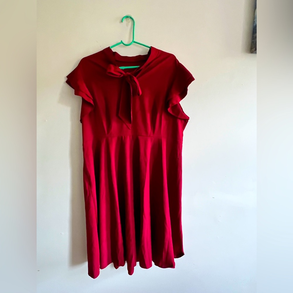 Red dress. Size XL